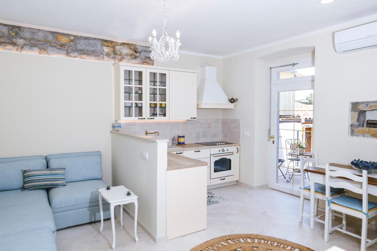 Apartamento Amazing Pied-A-Terre On The Adriatic Coast Izola Exterior foto