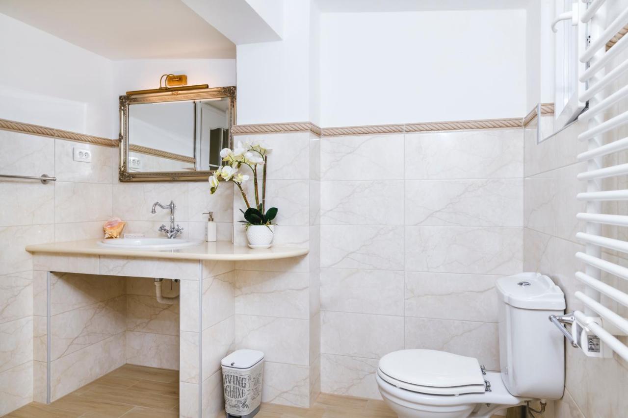 Apartamento Amazing Pied-A-Terre On The Adriatic Coast Izola Exterior foto